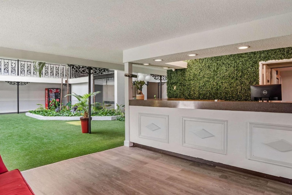 Baymont by Wyndham Montgomery AL